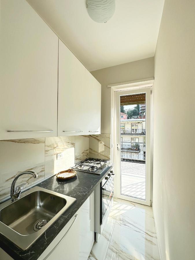 圣雷默Wh - Un Posto Al Sole - Attico Monolocale Con Parcheggio Gratuito - 5 Minuti Dal Centro - Wifi公寓 外观 照片